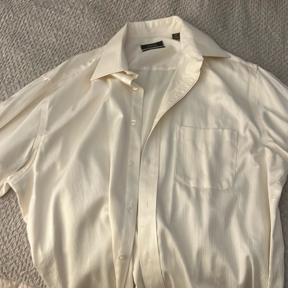 Nice dress shirt with cufflink cuffs